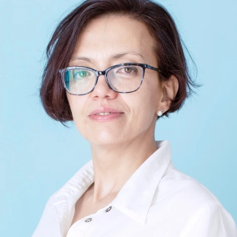 Ива Славкова